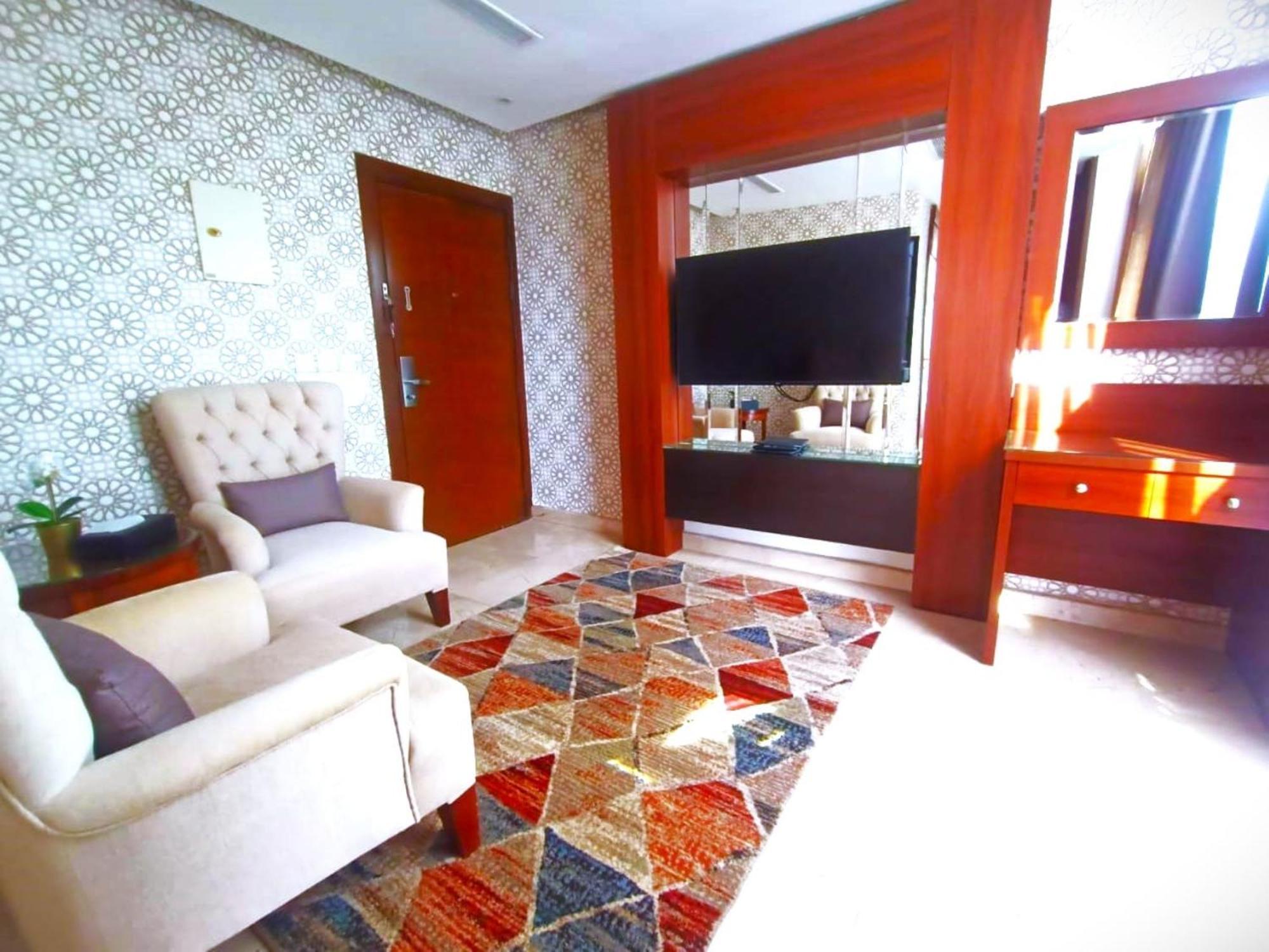 Quiet Jeddah Al Hamra Hotel Exterior foto