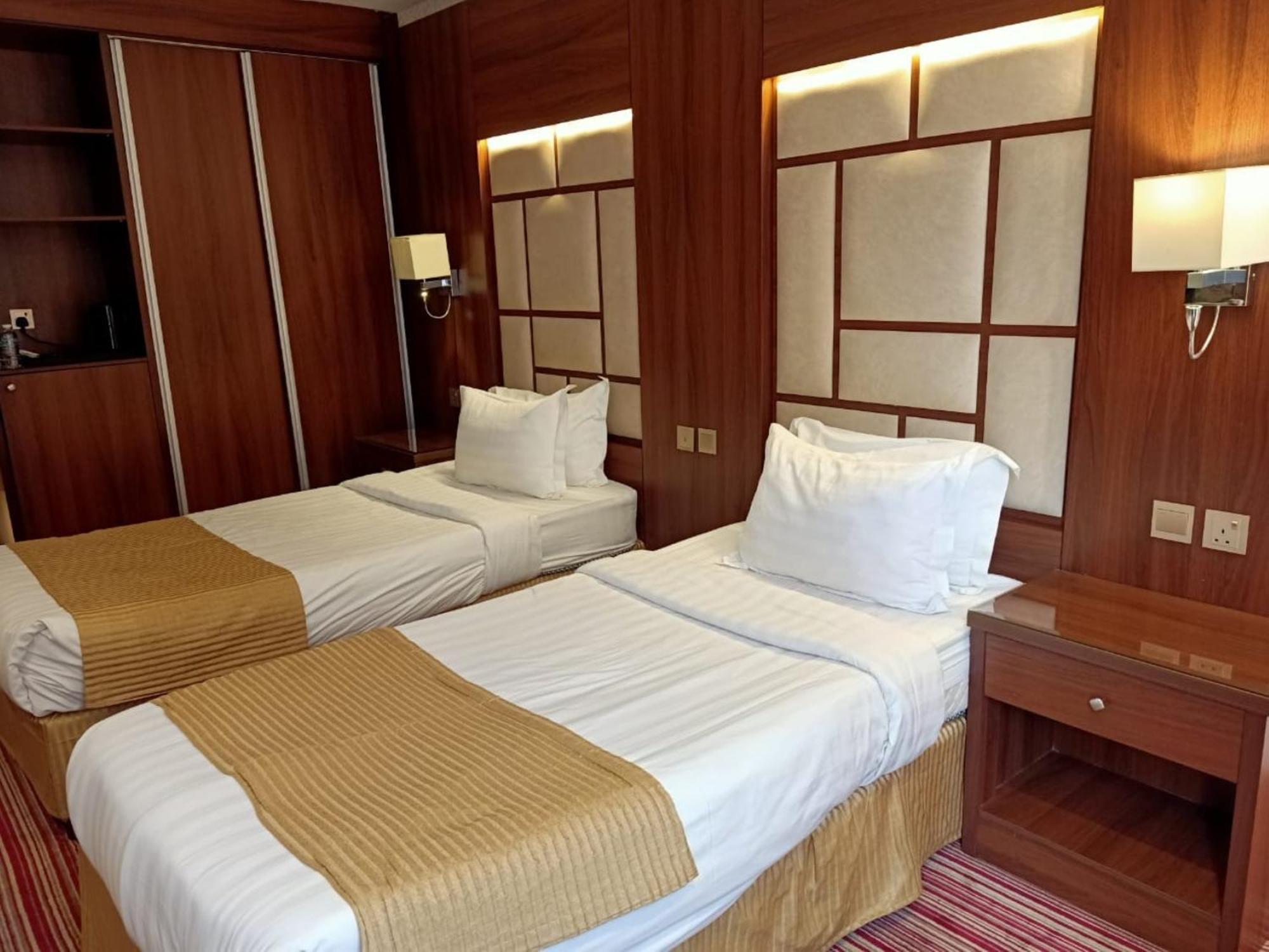 Quiet Jeddah Al Hamra Hotel Exterior foto