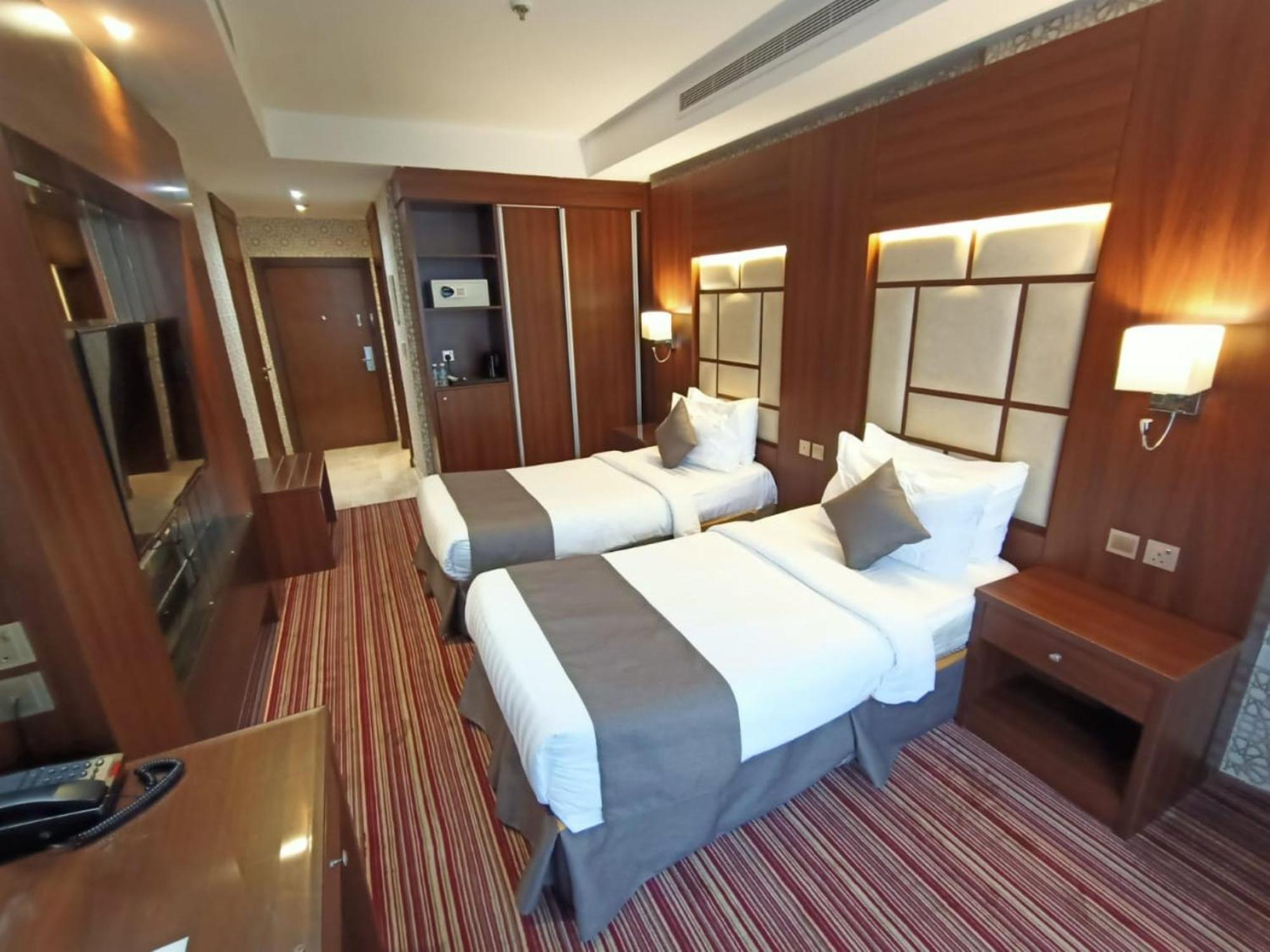 Quiet Jeddah Al Hamra Hotel Exterior foto