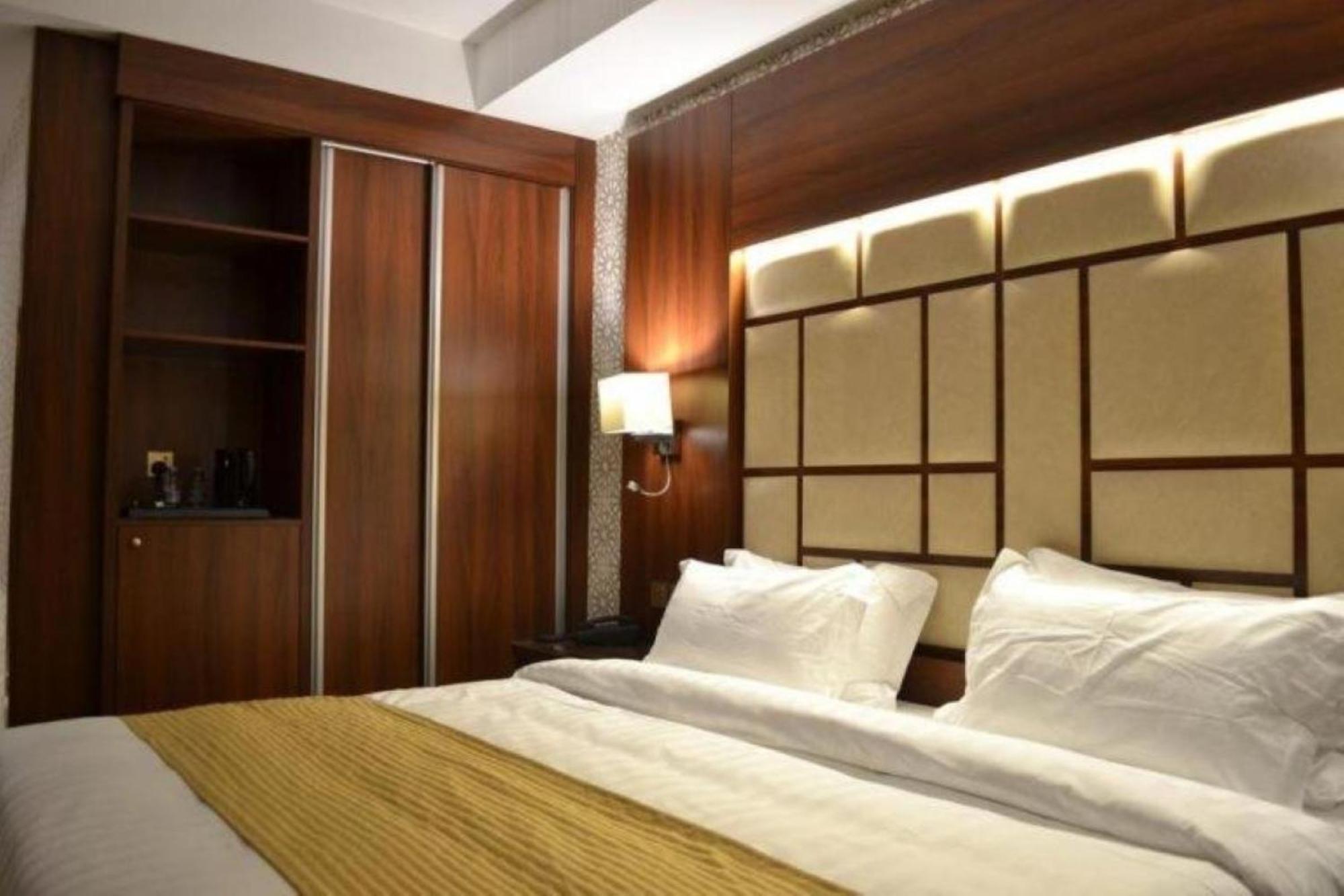 Quiet Jeddah Al Hamra Hotel Exterior foto